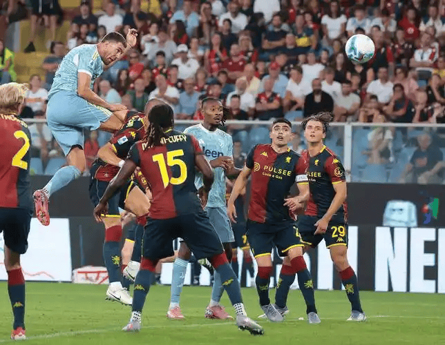 开云体育下载-佛罗伦萨客场逼平热那亚，保持不败的简单介绍