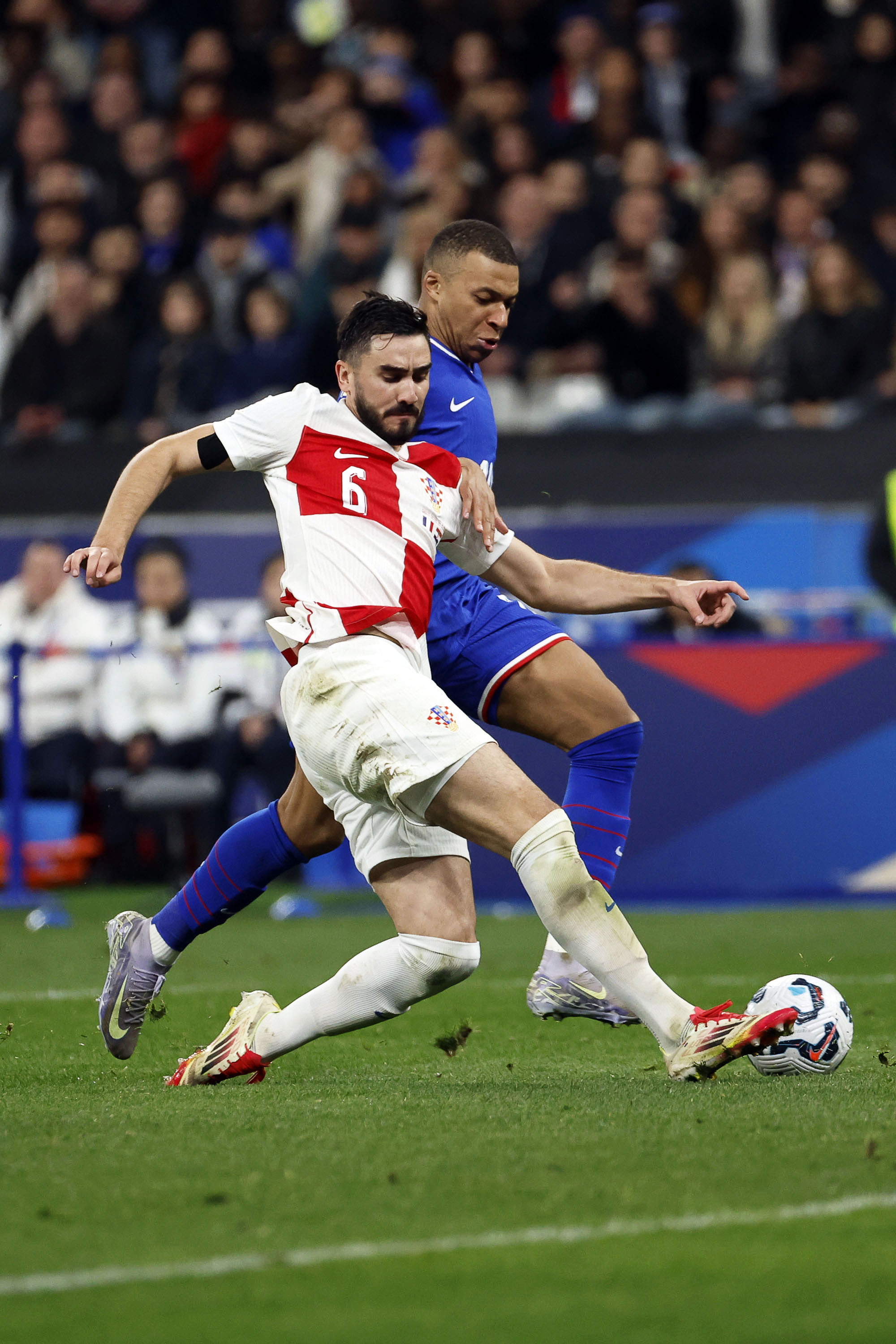 决赛胜利較量激烈，法国勇夺欧国联冠军的简单介绍